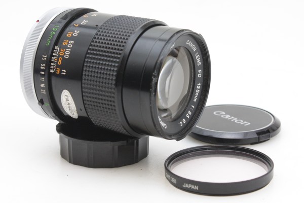 Canon 135mm f/3.5 Prime Lens, with Caps - Canon FD Mount