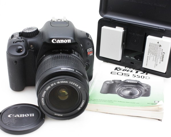 Canon EOS Rebel T2i, 550D - 18MP Sensor DSLR Camera & 18-135mm IS Zoom Lens