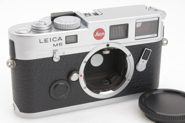 Leica M6 TTL (0.85x) 35mm Rangefinder Camera - Leica M Mount Body