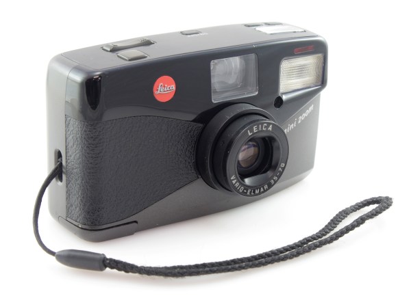 LEICA MINI ZOOM 35mm film Camera with Vario Elmar 35-70mm Lens