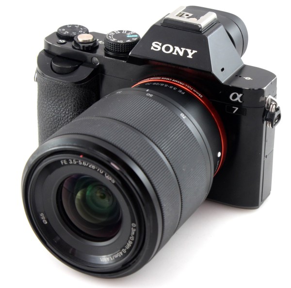 Sony Alpha ILCE-7  A7 24.3MP Full Frame Mirrorless Camera w/ 28-70mm f/3.5-5.6 Zoom Lens