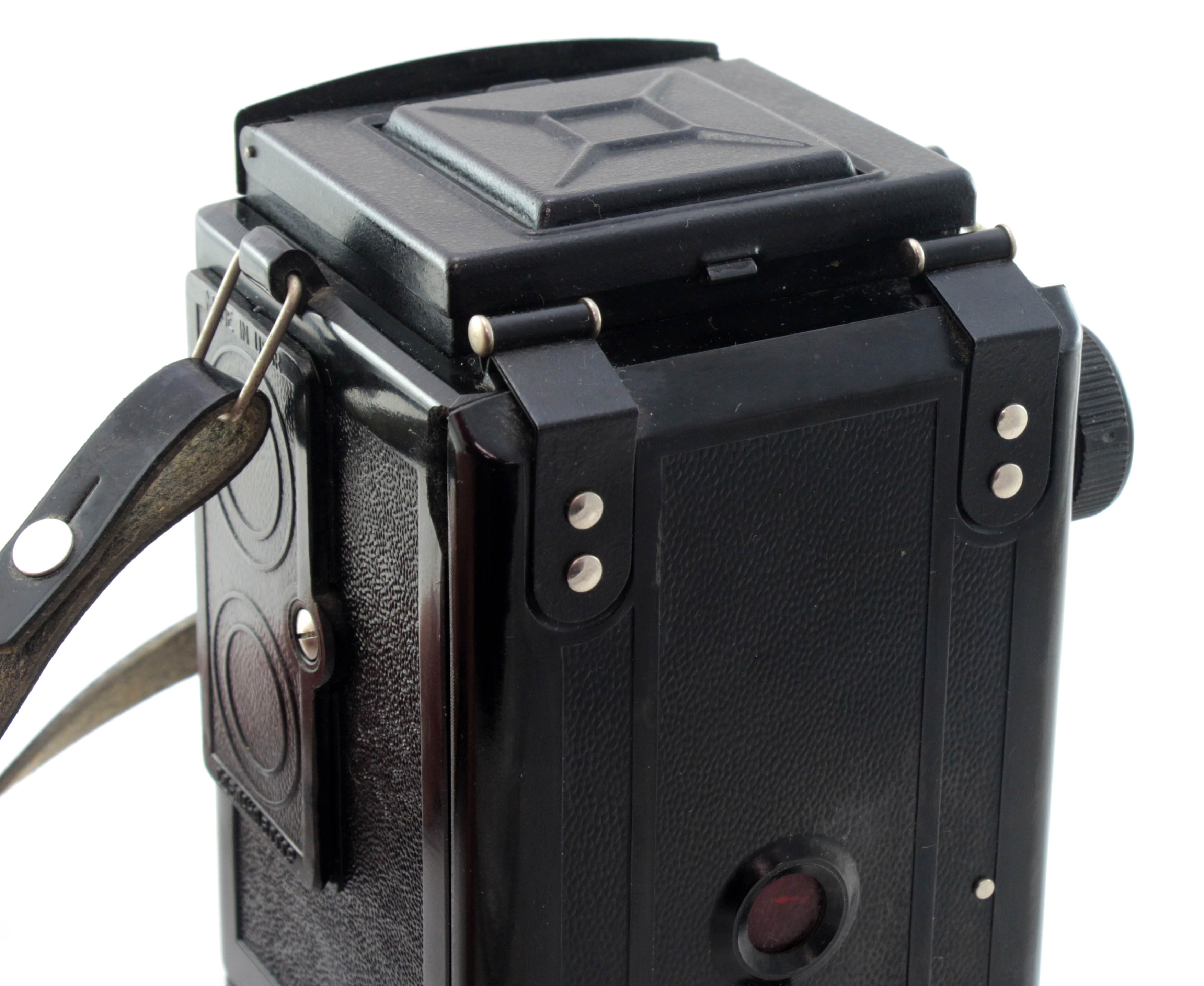 Lubitel 2 Medium Format 6x6 120 Film TLR Camera - with case - Image 7