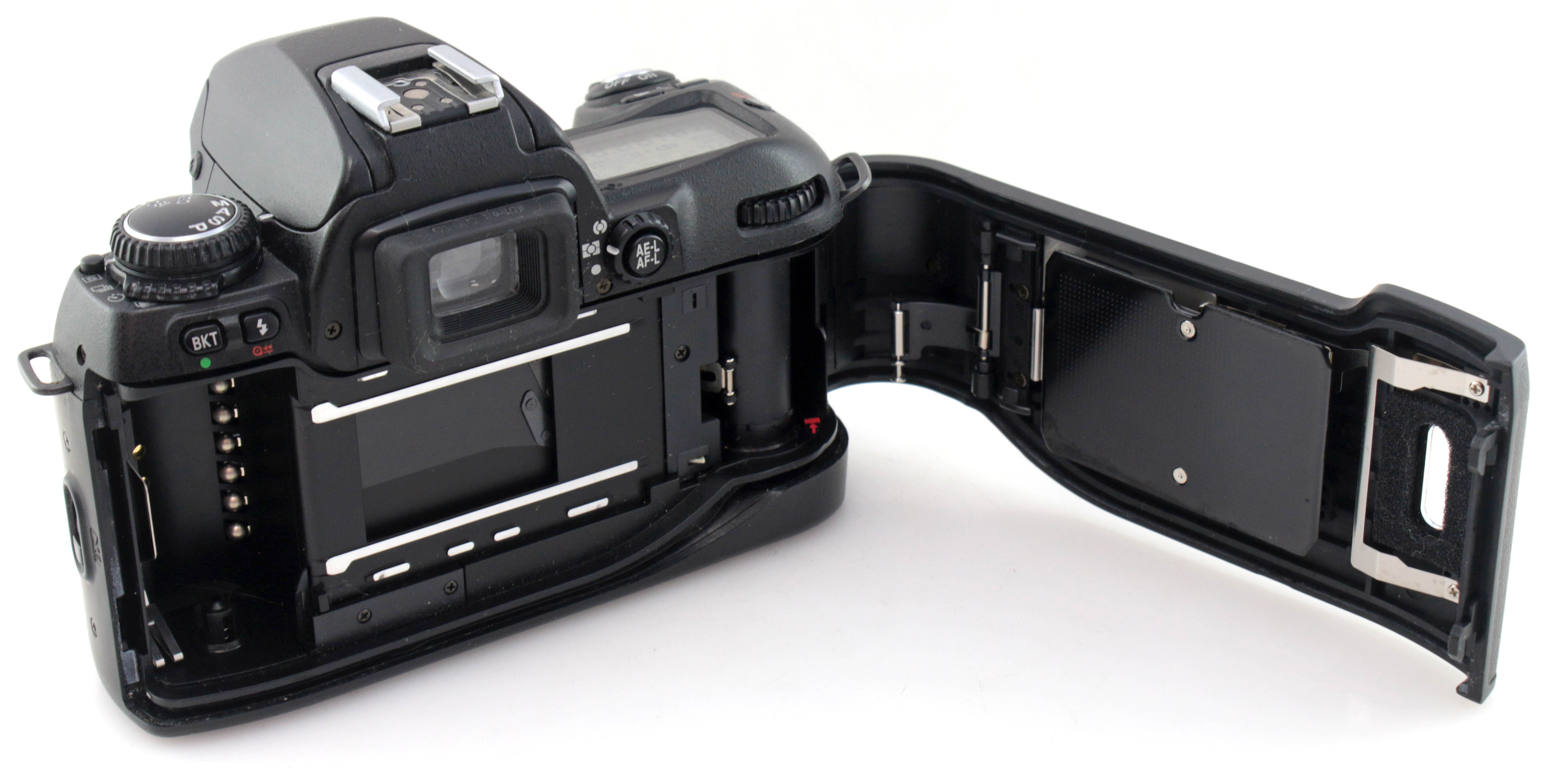 Nikon F80 35mm Film SLR Camera Body Black. Fully Working - Image 6