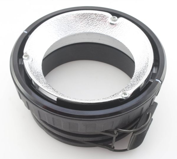 Elinchrom to Profoto Mount Adapter EL26333 - Profoto head to Elinchrom accessories