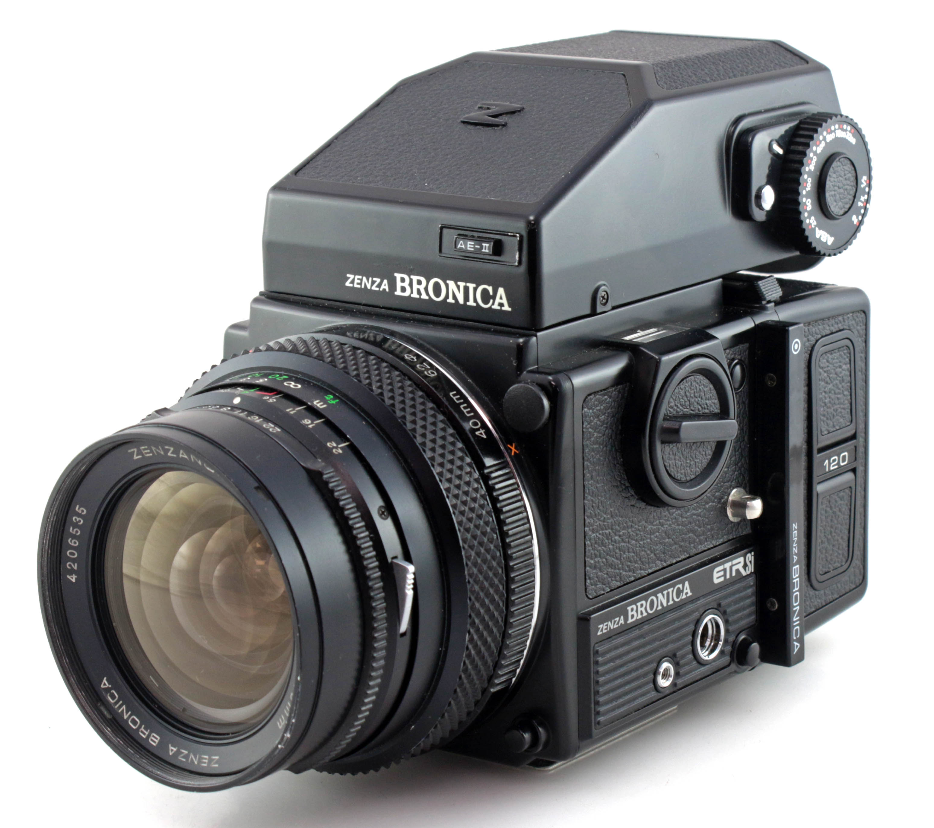 Bronica ETRSi 6x4.5 Medium Format Camera w/ AEII Prism finder + Zenzanon 40mm f4 Wide Angle Lens - Image 4