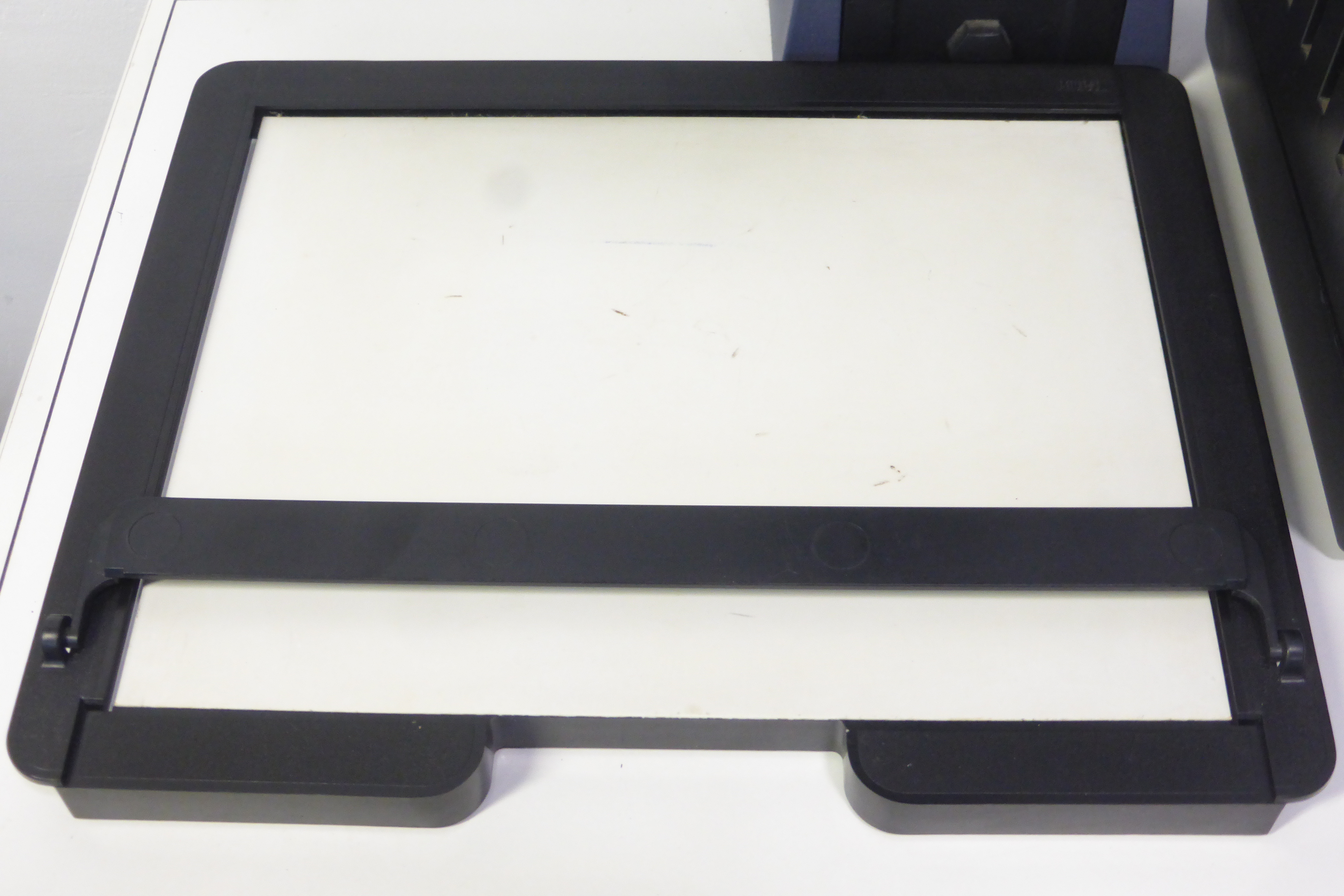 Durst M670 Color (B&W) Darkroom Enlarger & 50mm f/2.8 Lens - Image 5